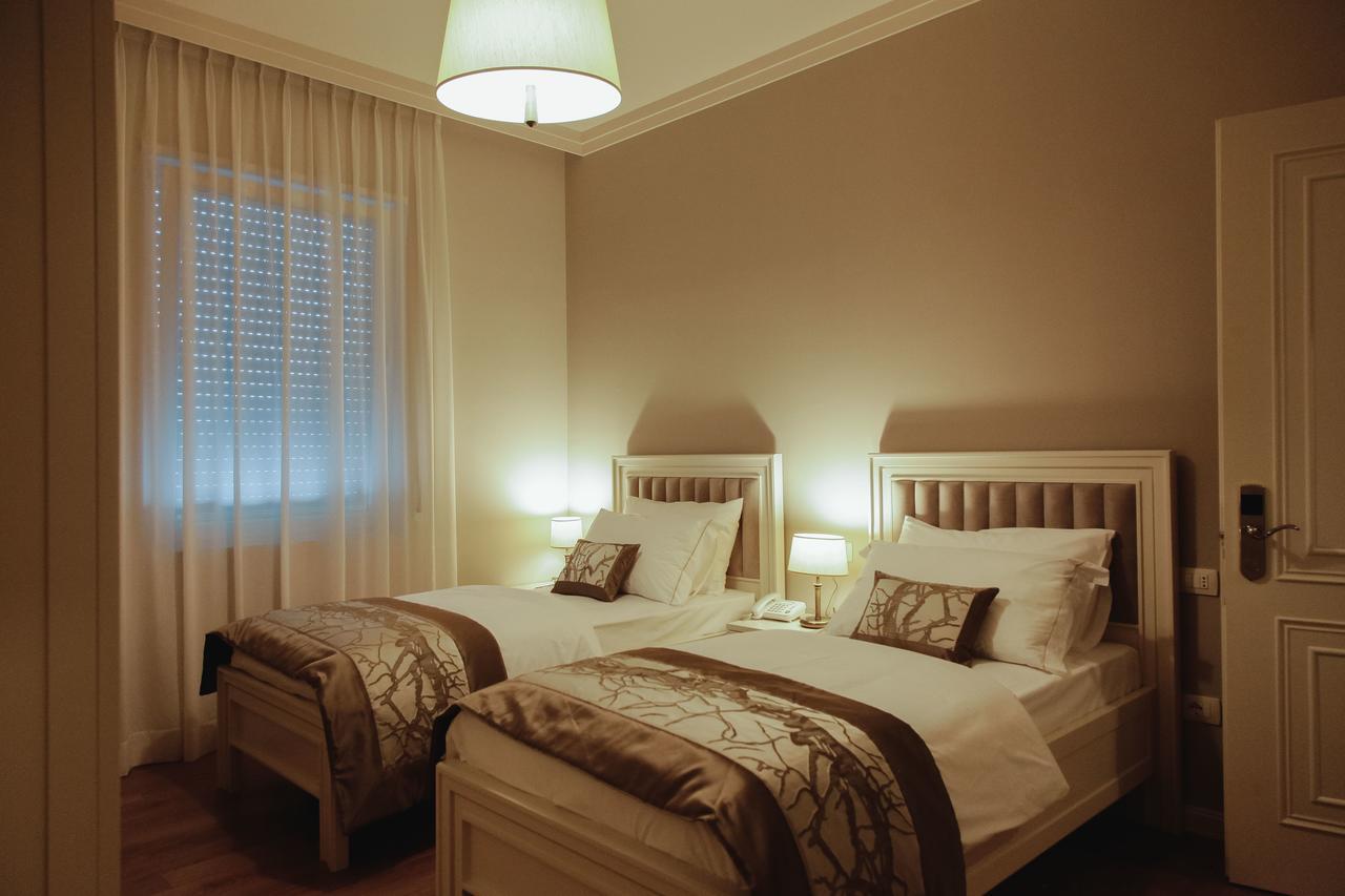 Amfiteatri Boutique Hotel Durrës Exteriör bild