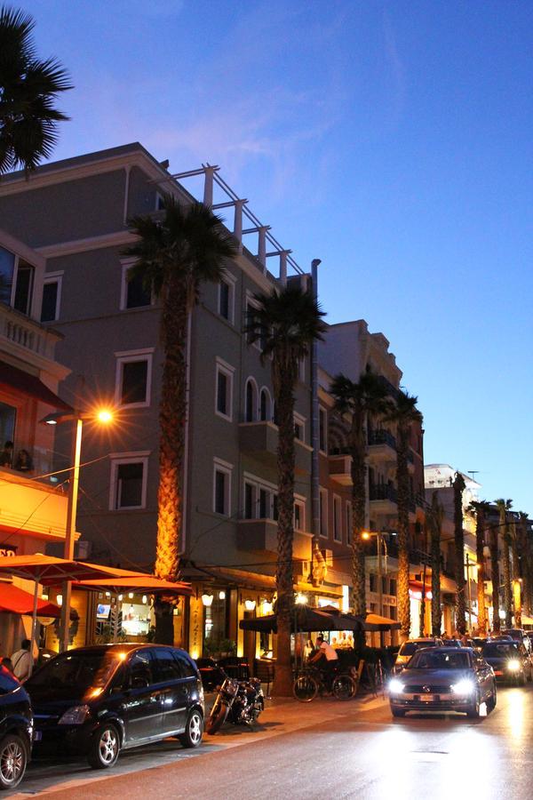 Amfiteatri Boutique Hotel Durrës Exteriör bild
