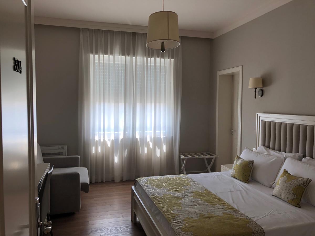 Amfiteatri Boutique Hotel Durrës Exteriör bild