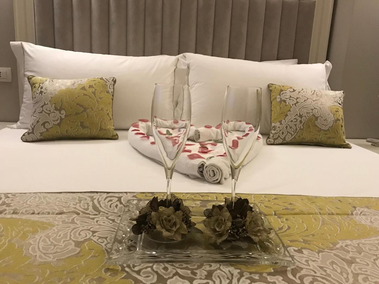 Amfiteatri Boutique Hotel Durrës Exteriör bild