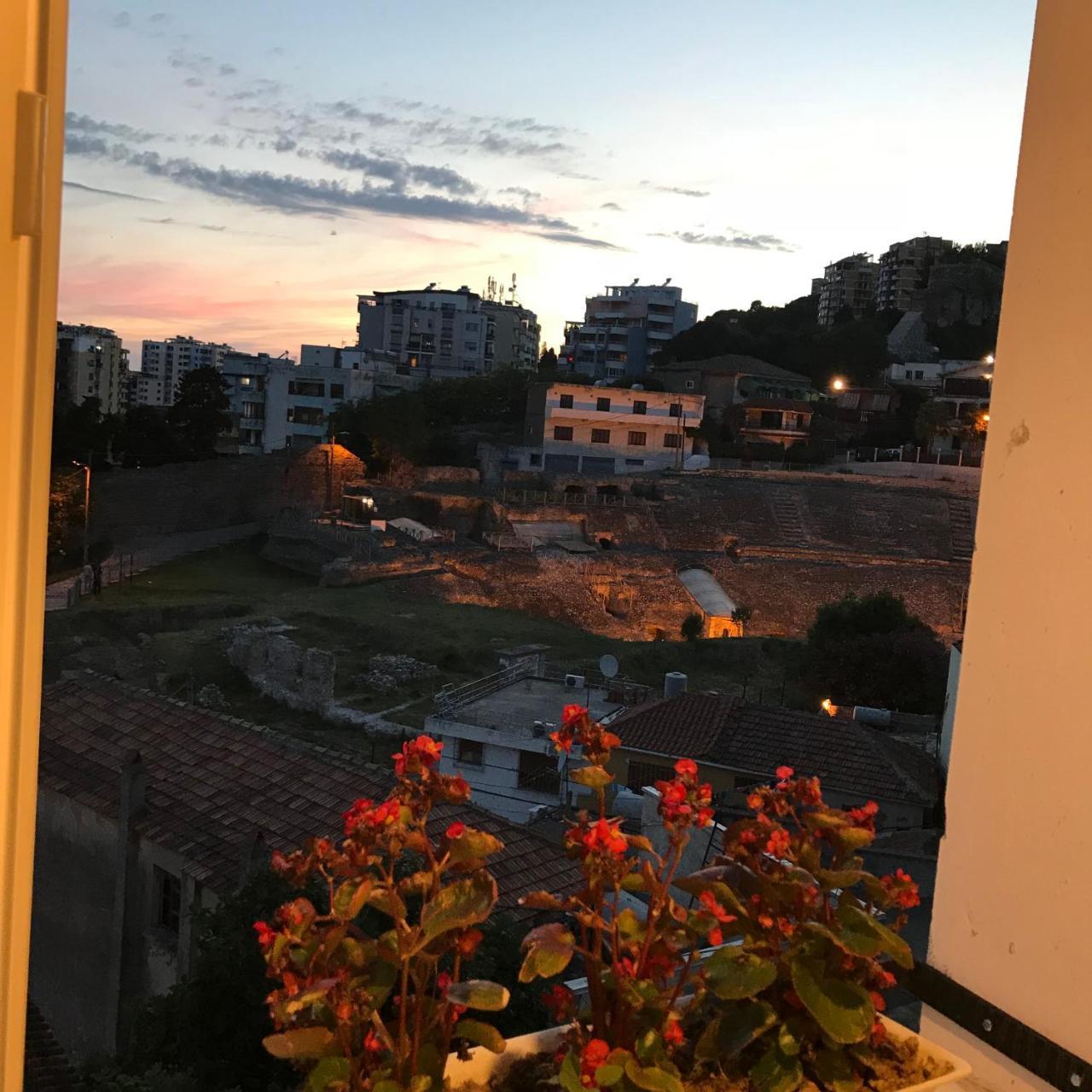 Amfiteatri Boutique Hotel Durrës Exteriör bild