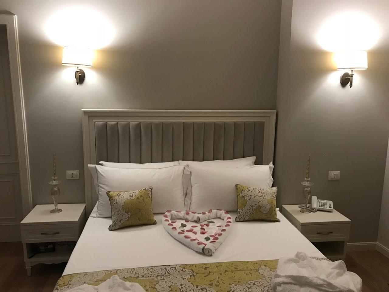 Amfiteatri Boutique Hotel Durrës Exteriör bild